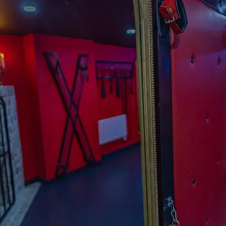 Playroom XXL Loft: Adult Spa Retreat with Rooftop Views Libourne Exterior photo